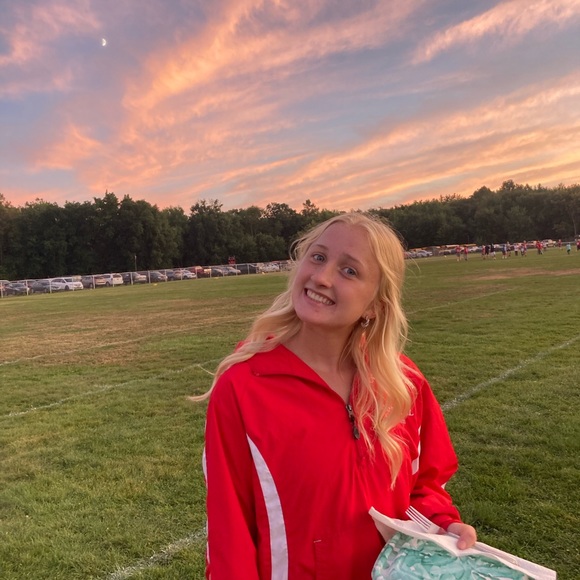 Meet your Posher, Meredeth - Picture 1 of 1